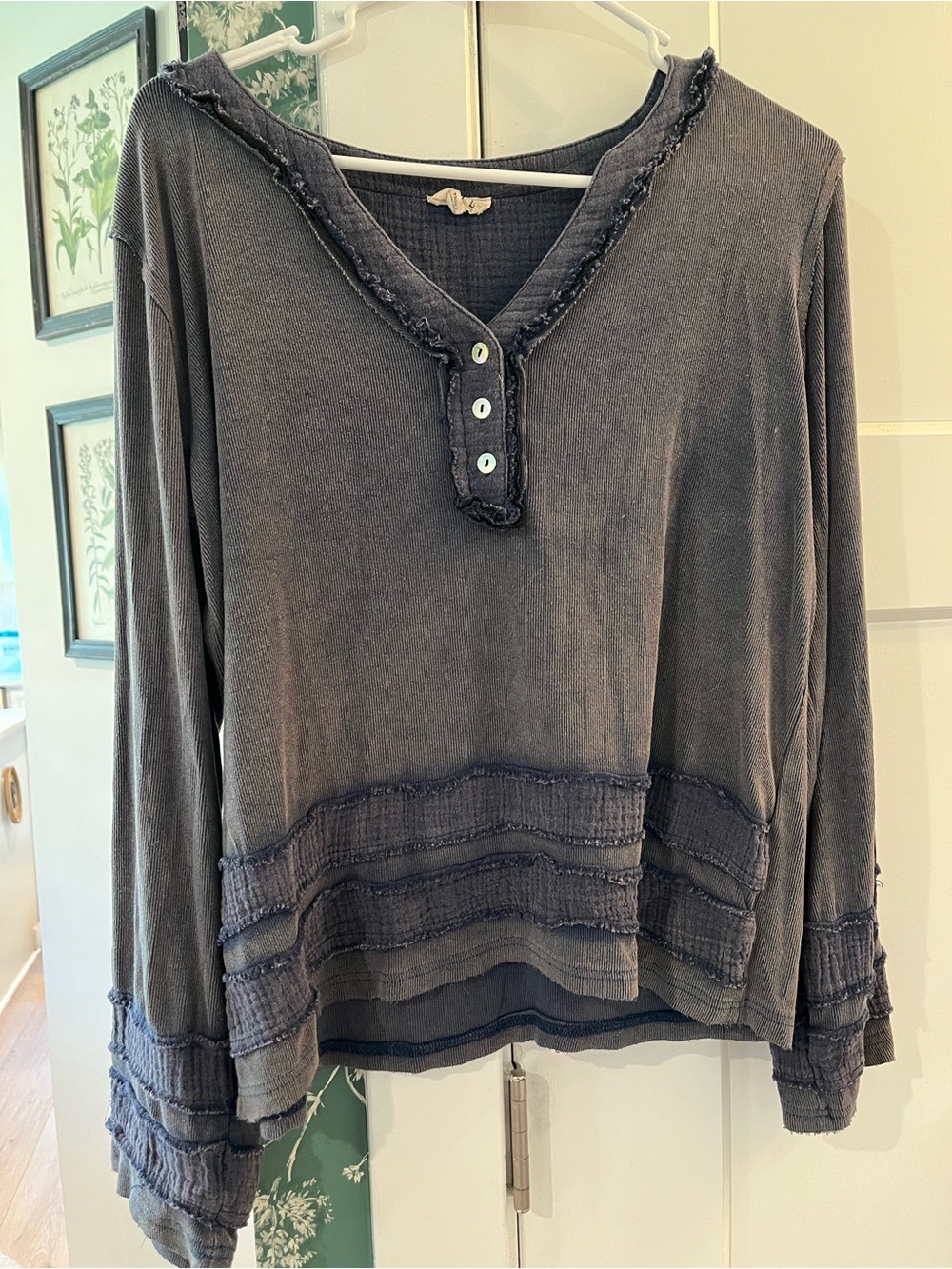 POL Washed Black Long-Sleeve Henley Sweatshirt